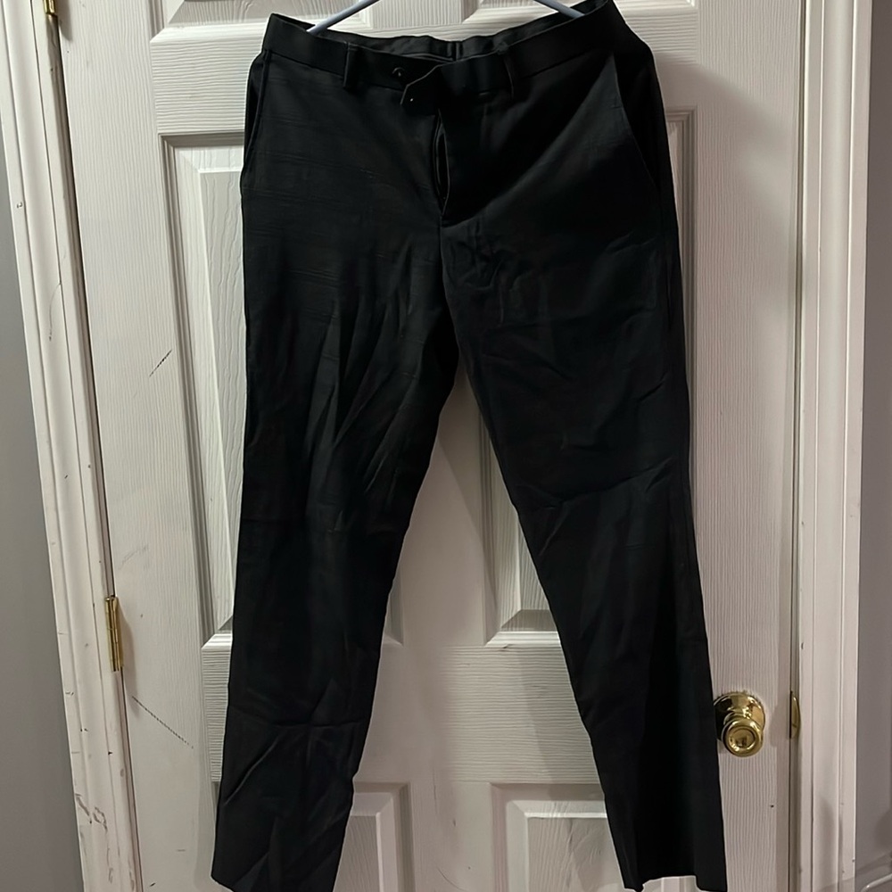 Men’s plaid dress pants